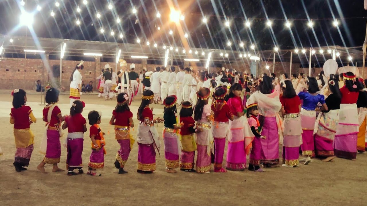 Manipuri traditional tangkhun nurabi lei shanab