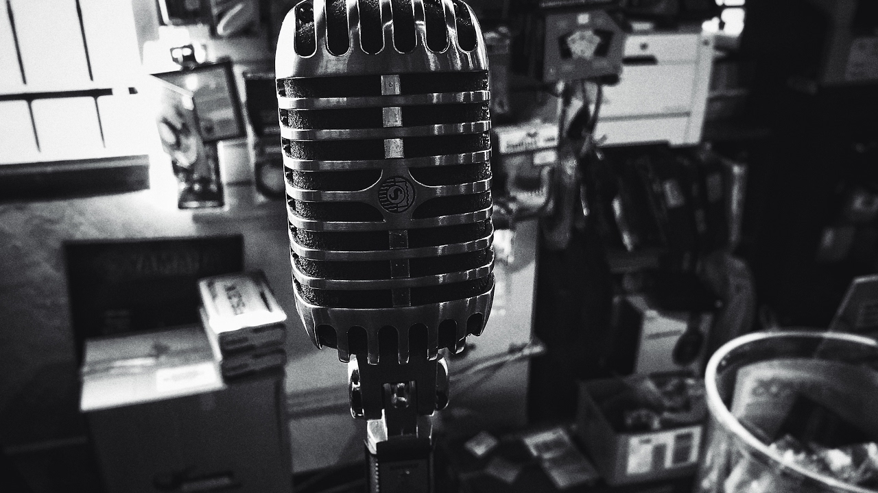 The best mic for youtube shure 55sh series II