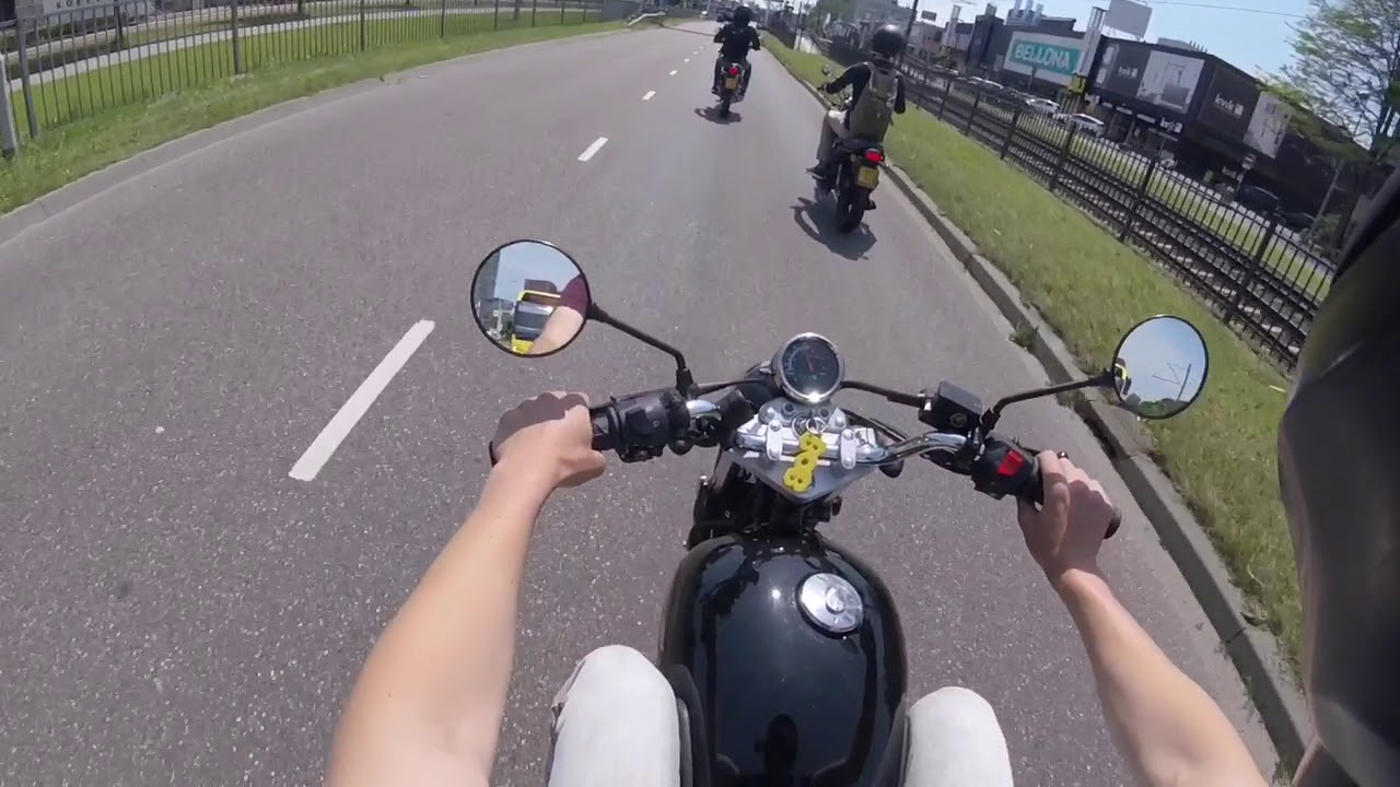 MotoMoments #19 Toertocht met kijkers! - Deel 1 - Met 4 Hanway Raw 50’s - Caferacer