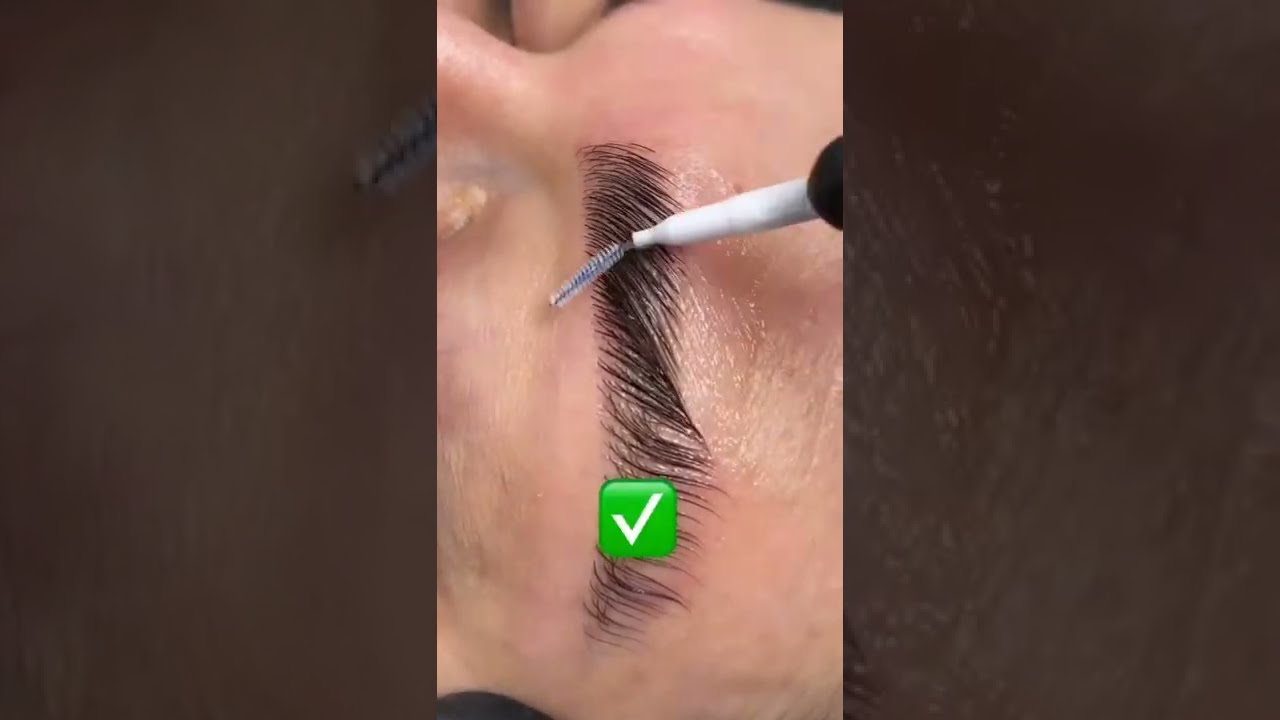 Laminado de Cejas - Como peinar las cejas