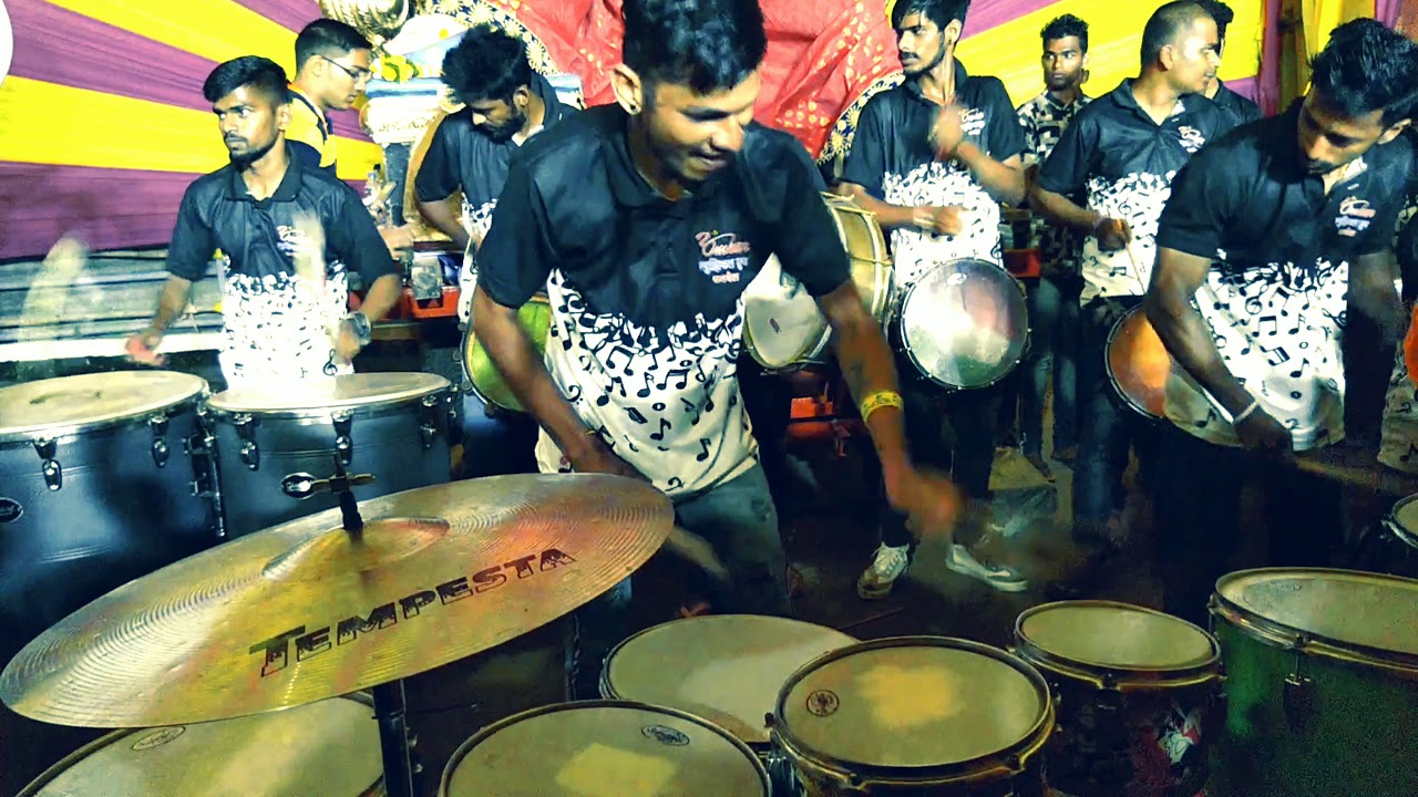 Mirchi Gallicha Raja Agman 2019 | Song:- Mangalmurti Morya by Vijyanand Music|