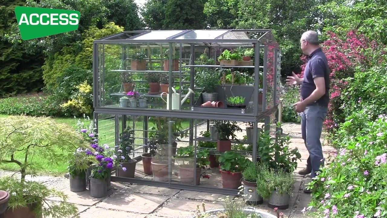 Chatsworth mini greenhouse