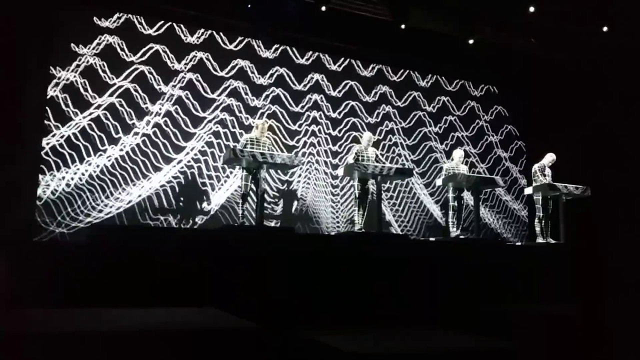 Kraftwerk - Airwaves  (OGR, Torino, Italy, 5-11-2017)