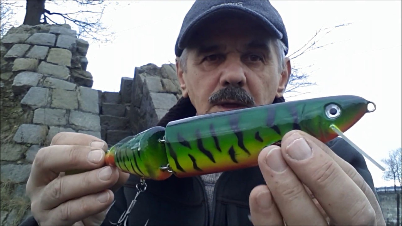 Fluo Pike.  New wobler 2018.