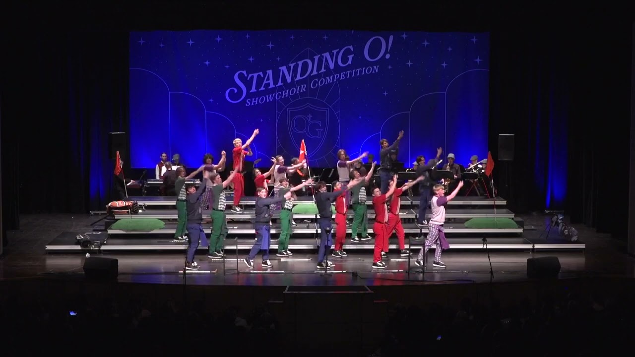 EHS Entourage 23-24 - Bishop O'Gorman Standing O Daytime