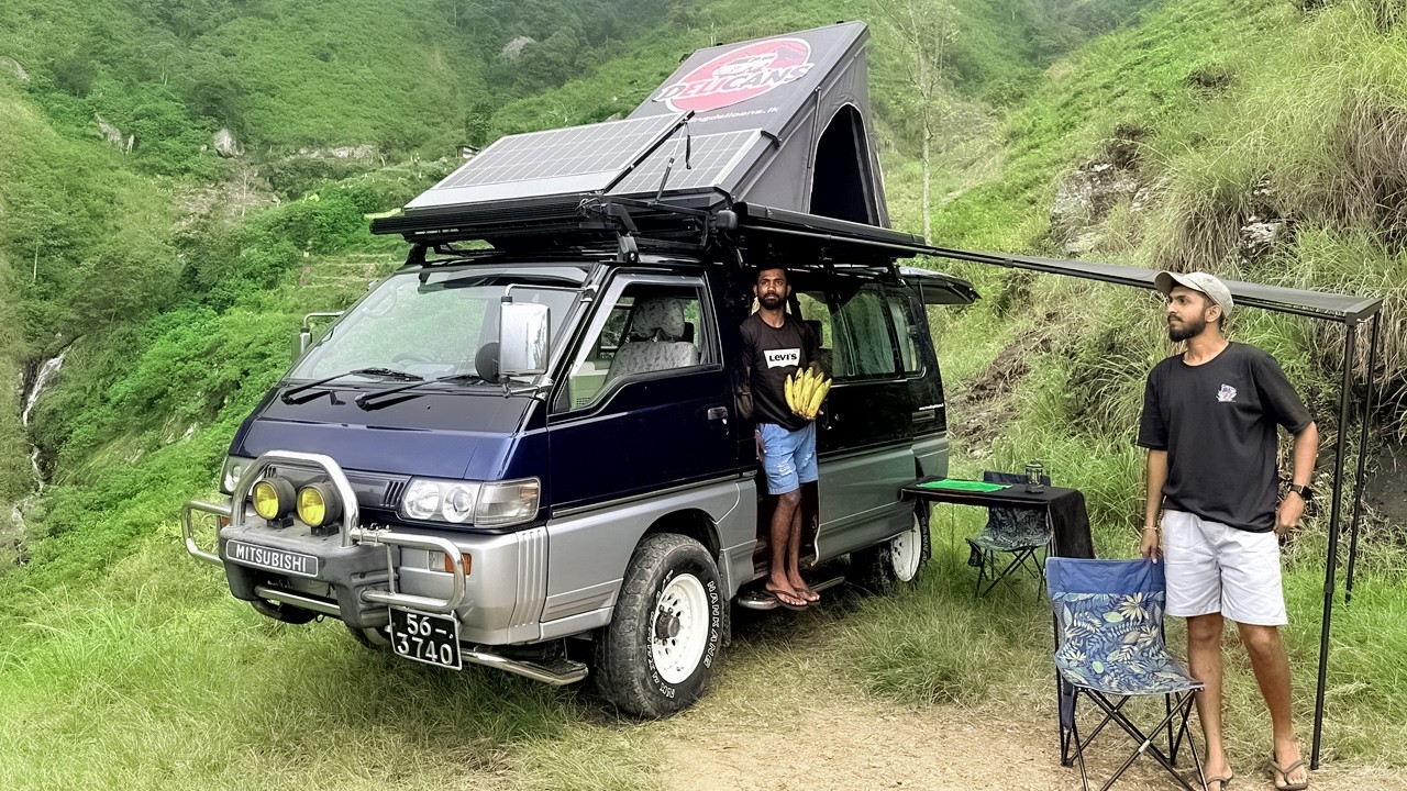 Wild Camping with Off-Road CAMPING VAN – Cooking Fried Rice ASMR