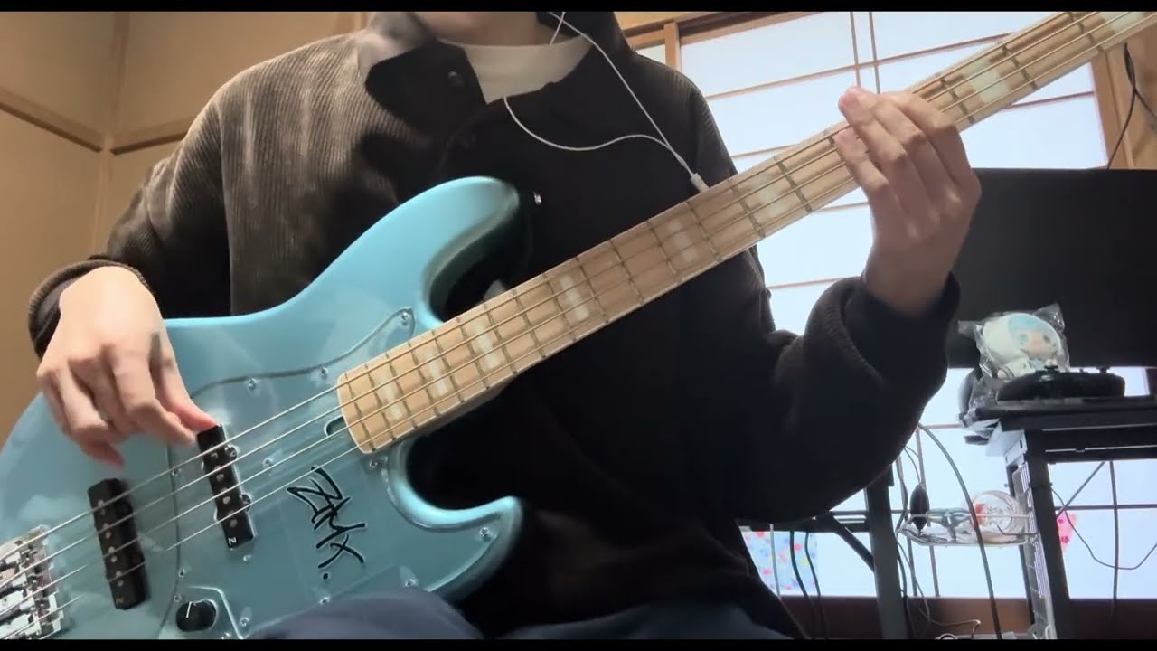 SCANDAL 「A.M.D.K.J」ベースで弾いてみた