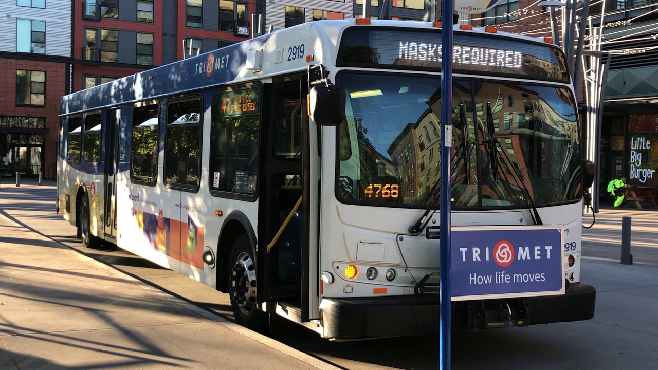 TriMet 2008 New Flyer D40LFR #2919 on line 47