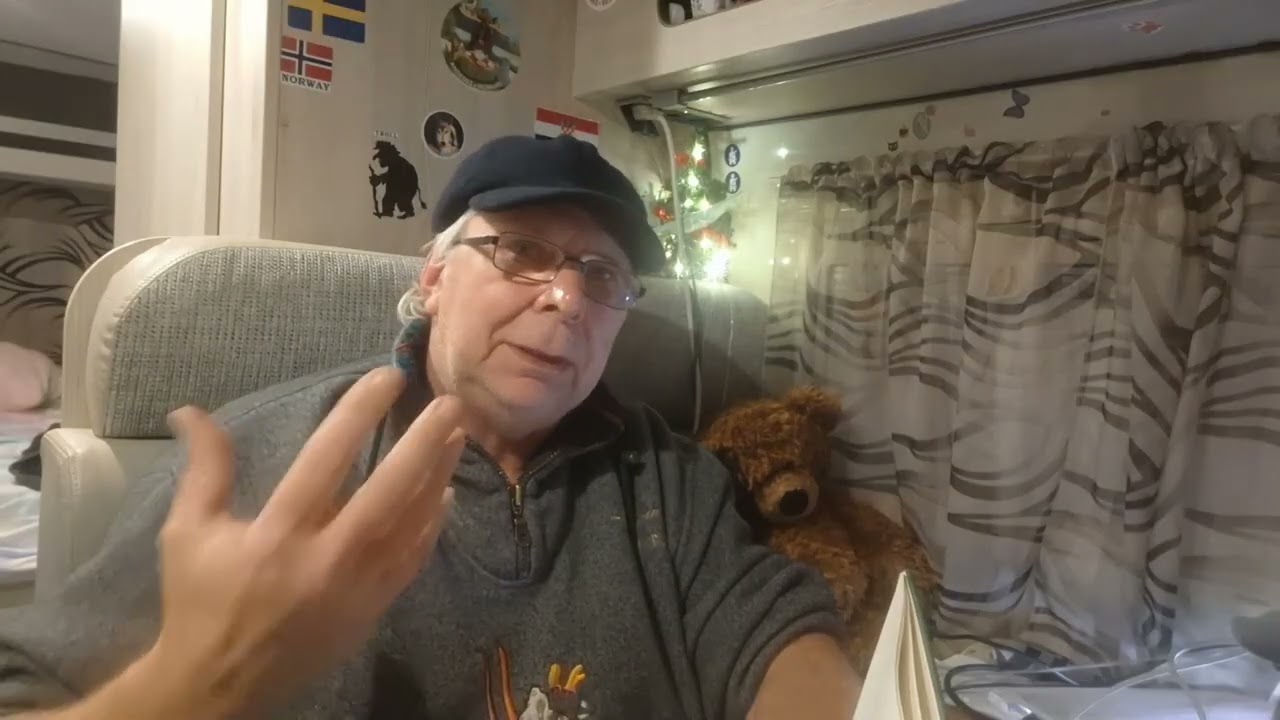 # 44 Digitalisierung, Medienkonsum, Müll im Kopf. Autobahn und Blues Musik