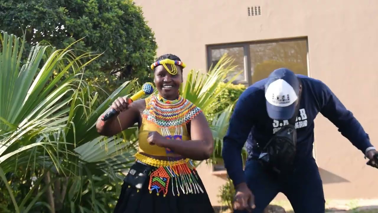 MaTollgate Ft Onezwa Amathuba Music Video