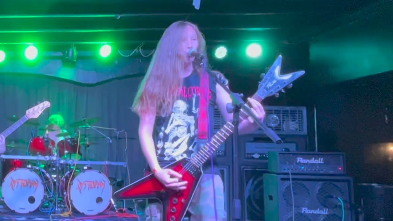 Dystopian/Rob Barrett - HAMMER SMASHED FACE by Cannibal Corpse Live at The Brass Mug (Tampa, FL)