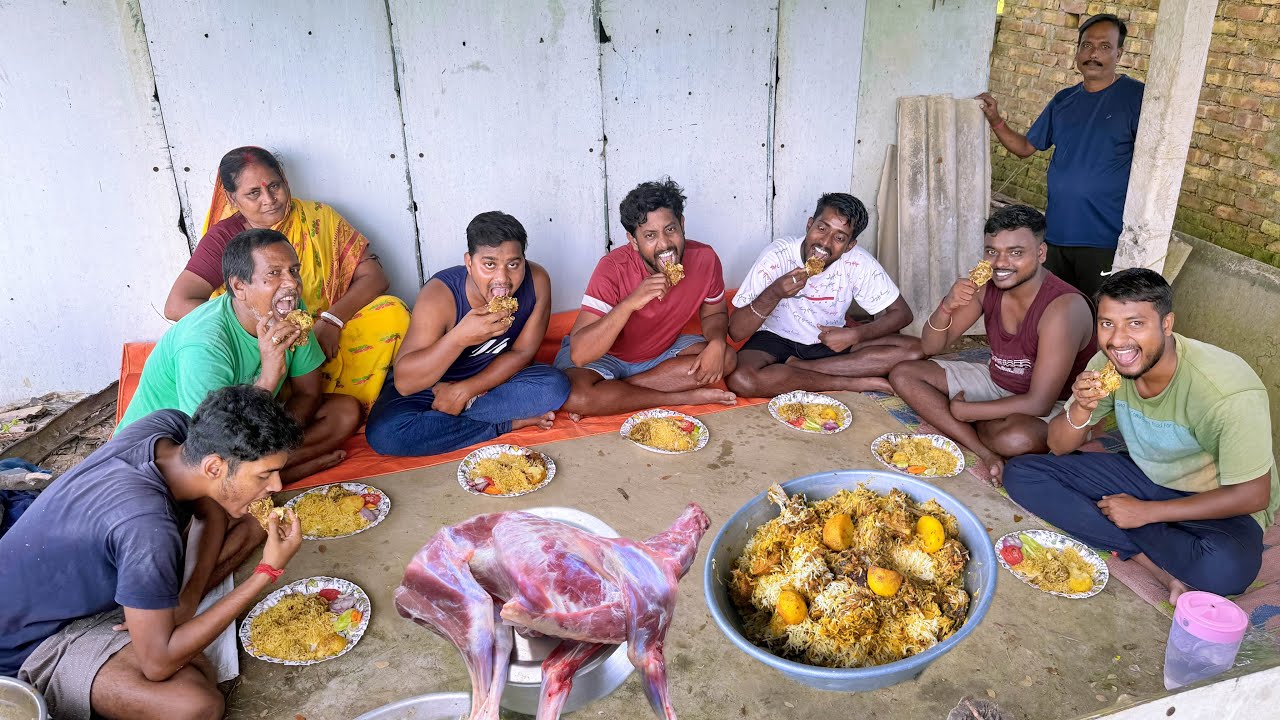 আজ আমাদের  দিদার অন্নপ্রাশন উপলক্ষে দিদা সবাইকে,কচি পাঠার বিরিয়ানি খাওয়ালো!!!