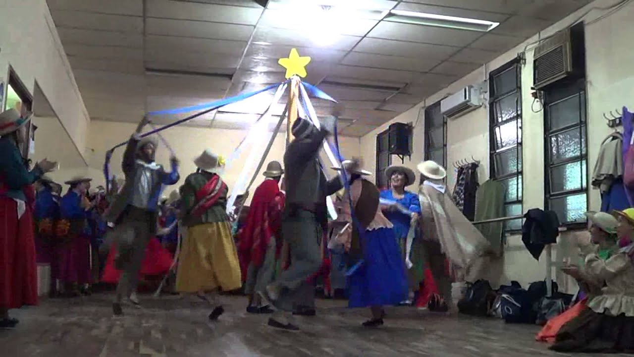 Danza de las Cintas UNA 2015