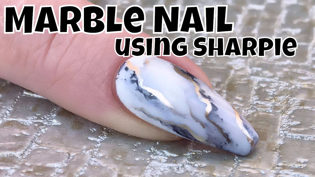 Marble Effect Nail using Sharpie