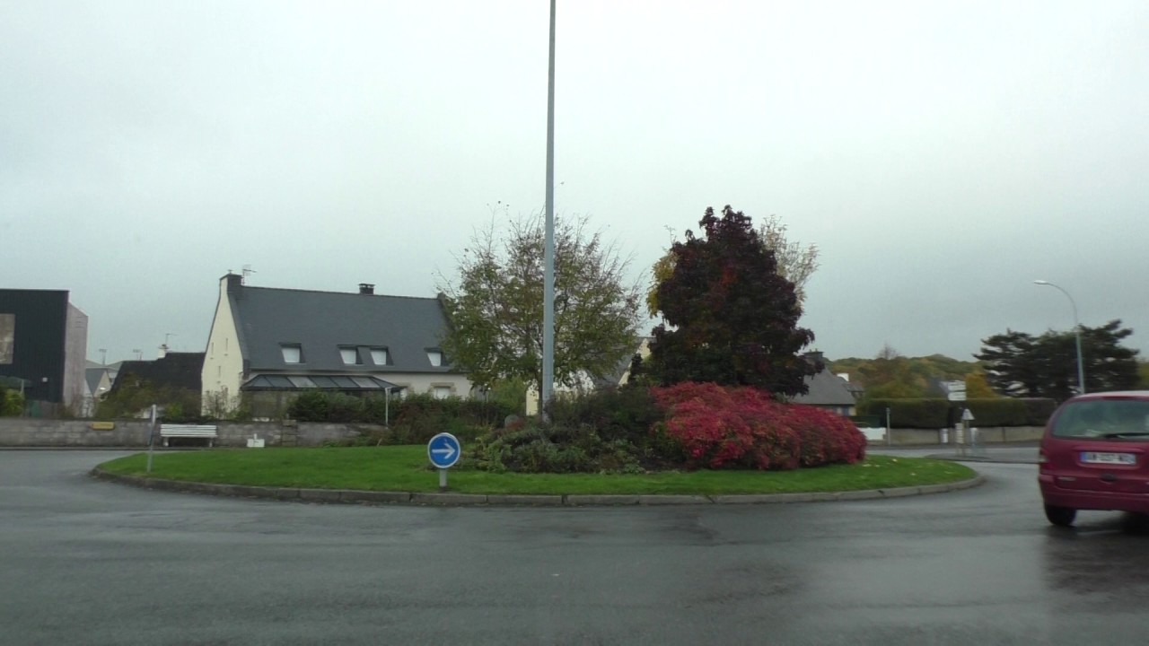 Driving Around 22200 Guingamp, C&ocirc;tes d'Armor, Brittany, France 12th November 2016