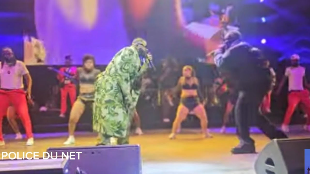 FERRE GOLA FT RAYVANNY DANS: MOBONDO. LIVE ACCOR ARENA 