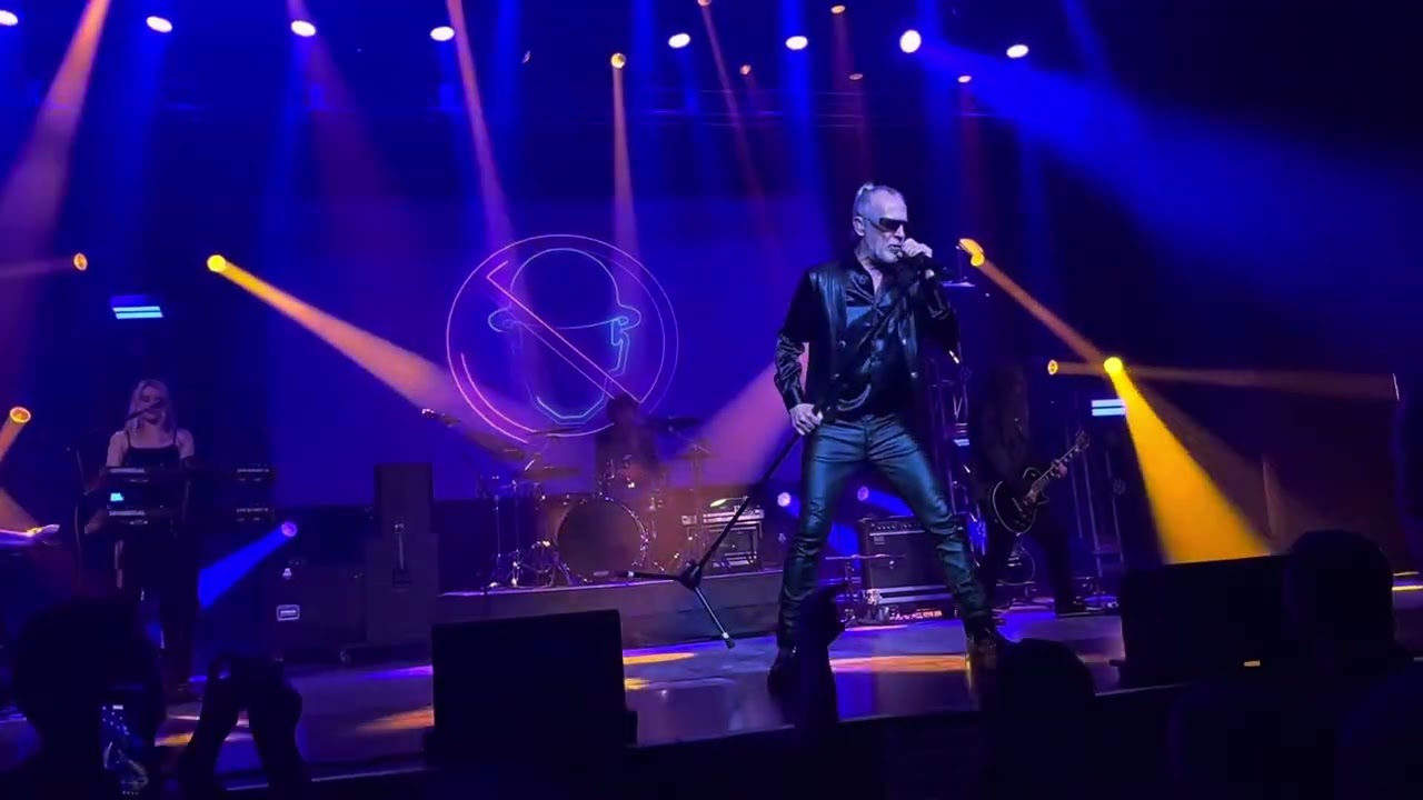 Safety Dance ~ Men Without Hats ~ Winnipeg ~ Jan 18, 2026