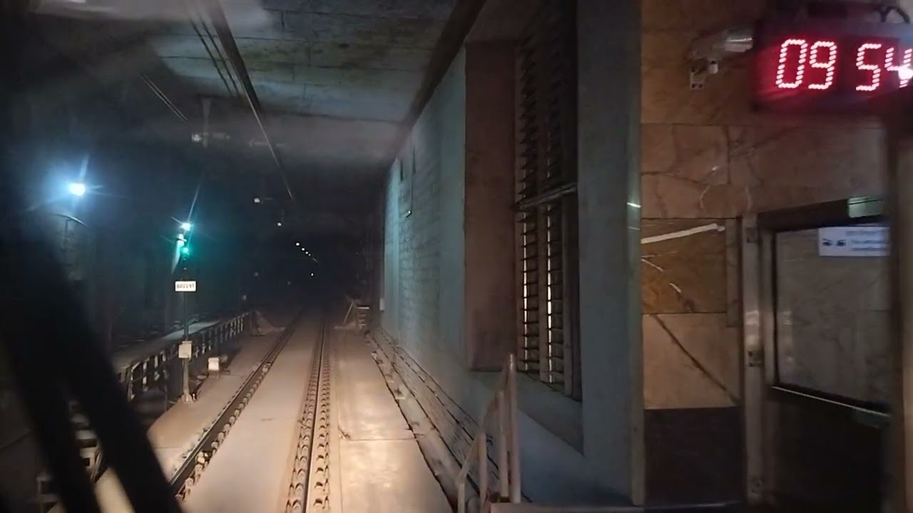 GHAR baithe delhi metro ka maza #trending #delhi #ytstudioes #shortsfeed#video #subscribe#viralshort