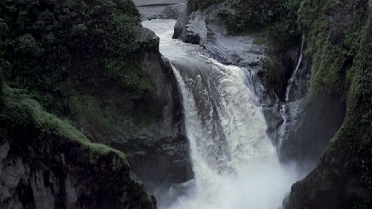 CAYAMBE COCA ( Ecuador )  Documental