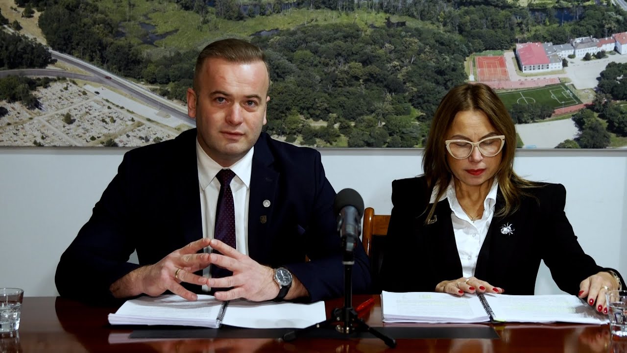 Konferencja Burmistrza i Skarbnik Gminy Świecie  Projekt Budżetu na 2026 rok