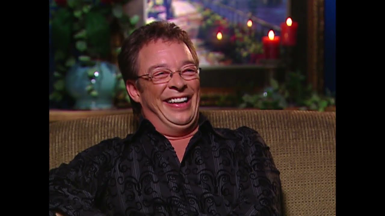 Bill Gaither talks with Anthony Burger about family, playing piano, and working with the Kingsmen.