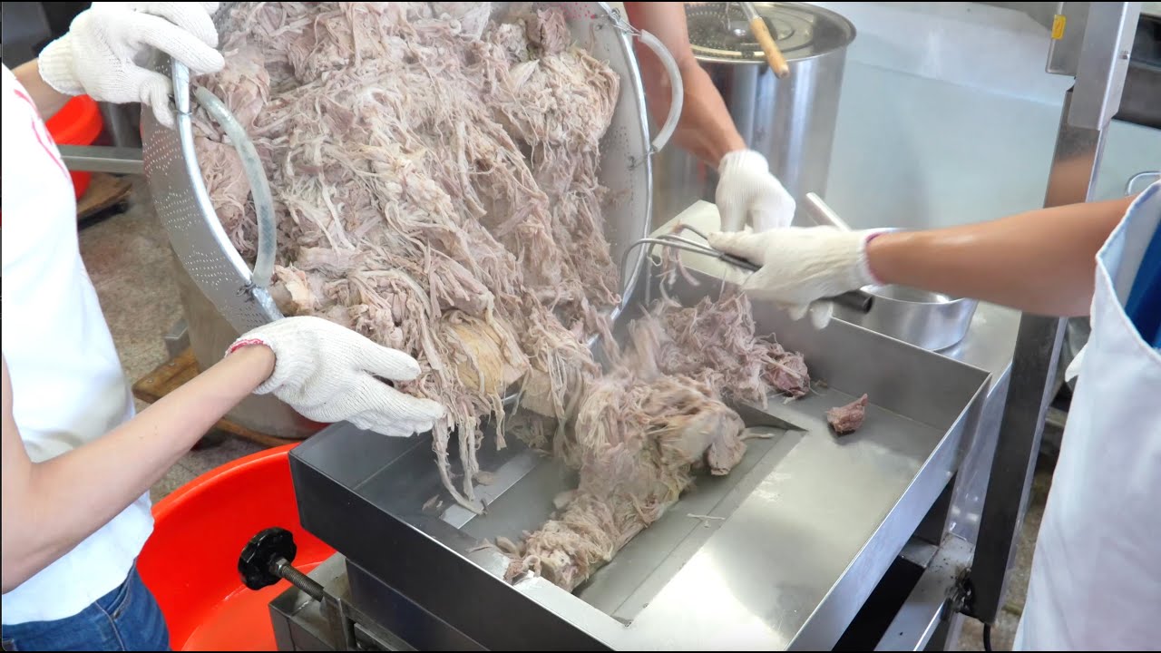 新鮮溫體豬！30年技術傳承，完美的肉鬆製作過程 !  Pork flossw