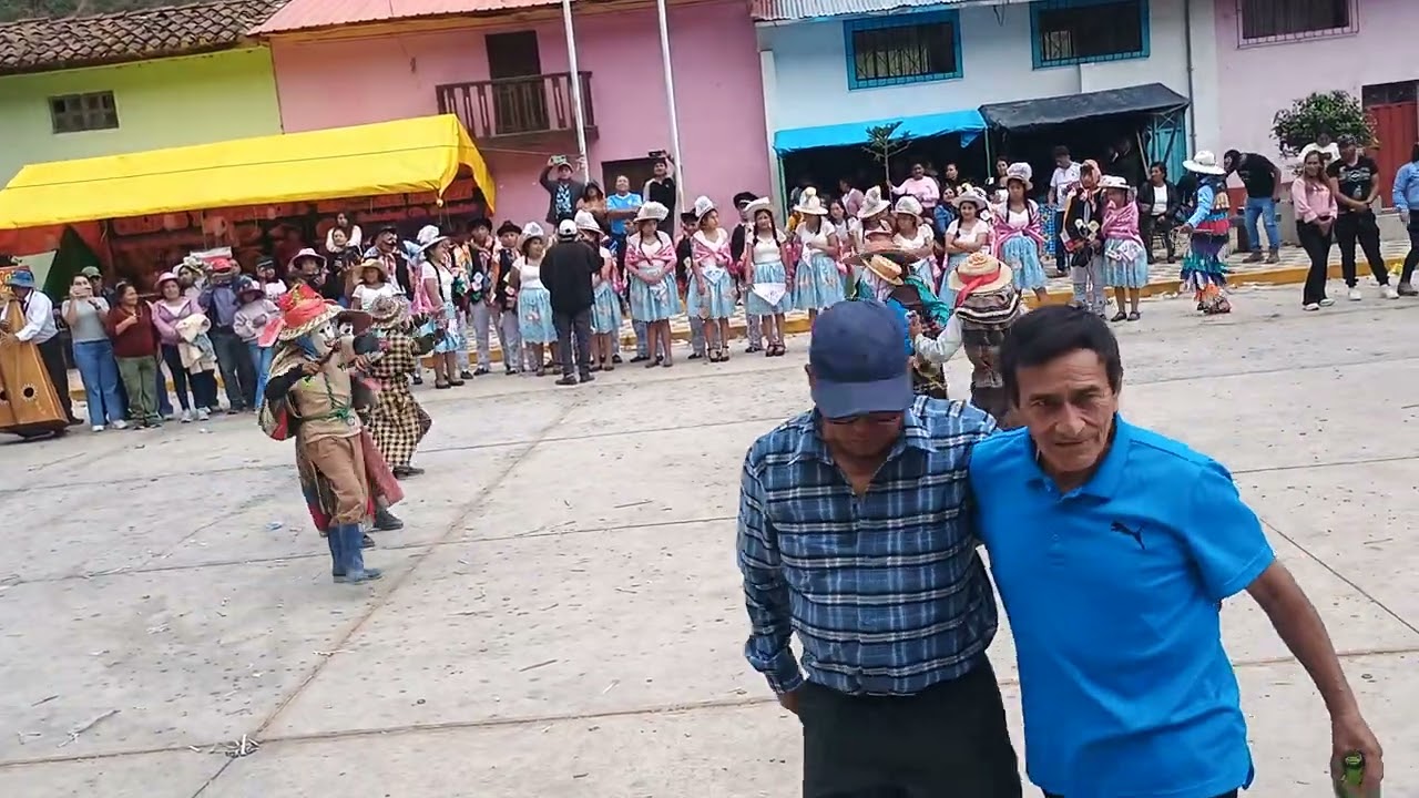 FIESTA DE NAVIDAD - LARMENTA/IZCUCHACA 2025