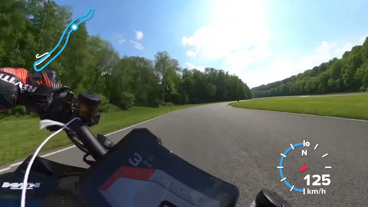 KTM 1290 Super duke R - Track day @ Folembray 13/5/2023 - slowest group