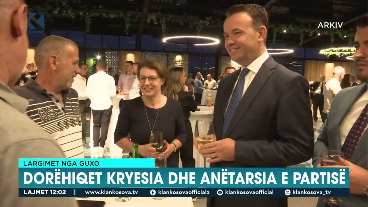 Largimet nga partia - Dorëhiqet kryesia dhe anëtarësia e GUXO