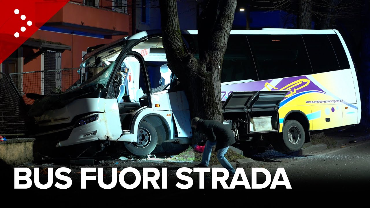 Brescia, pullman finisce fuori strada e impatta contro muro. Un morto e 10 feriti, due gravi