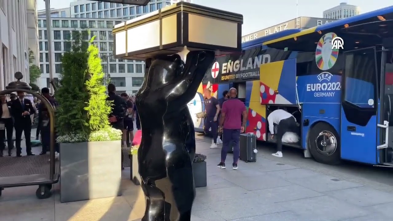 England team arrives in Berlin for EURO 2024 final match against Spain