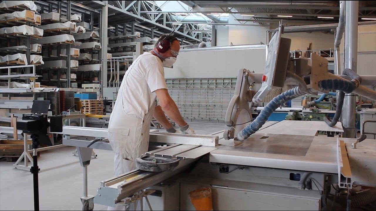 Fiberline Anweisungsvideo #1: Das S&auml;gen von GFK