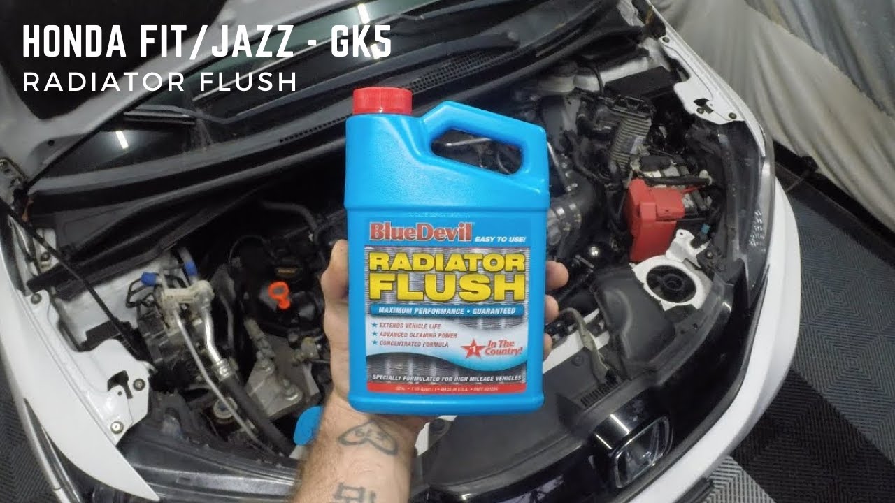 2015-2019 HONDA FIT/JAZZ - GK5 - Radiator Flush (BlueDevil)  - How To - #ASMR #HondaFit4Adventure