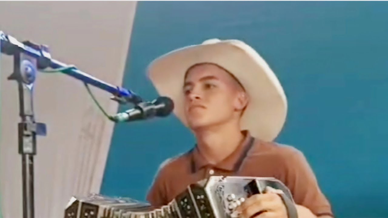 DIEGO DA CONCERTINA = VILA PAVÃO E.SANTO
