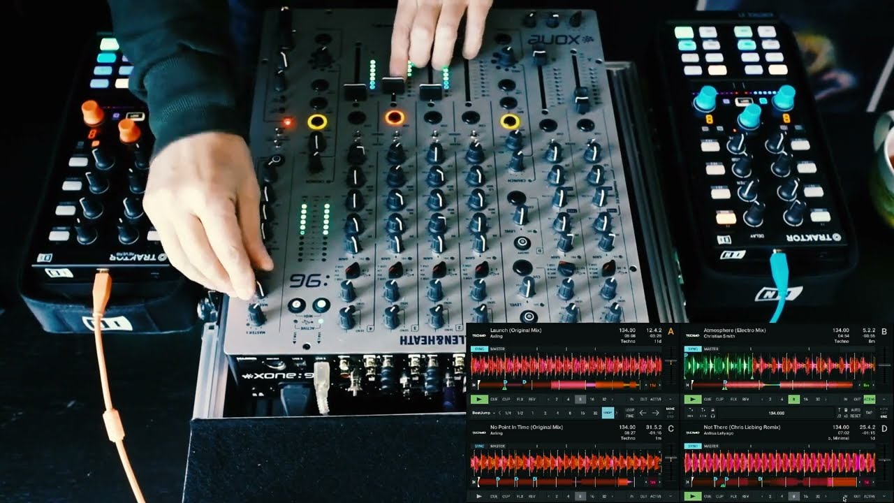 David Maros - When the Cats Are Away - Techno Mix - Xone:96 - Traktor X1