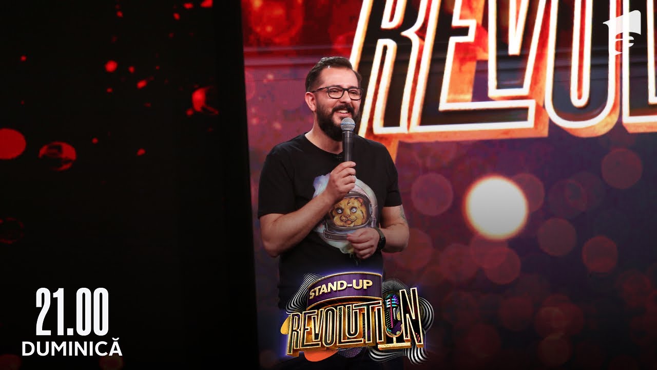 Gabriel Gherghe a surprins jurații și publicul pe scena Stand up Revolution