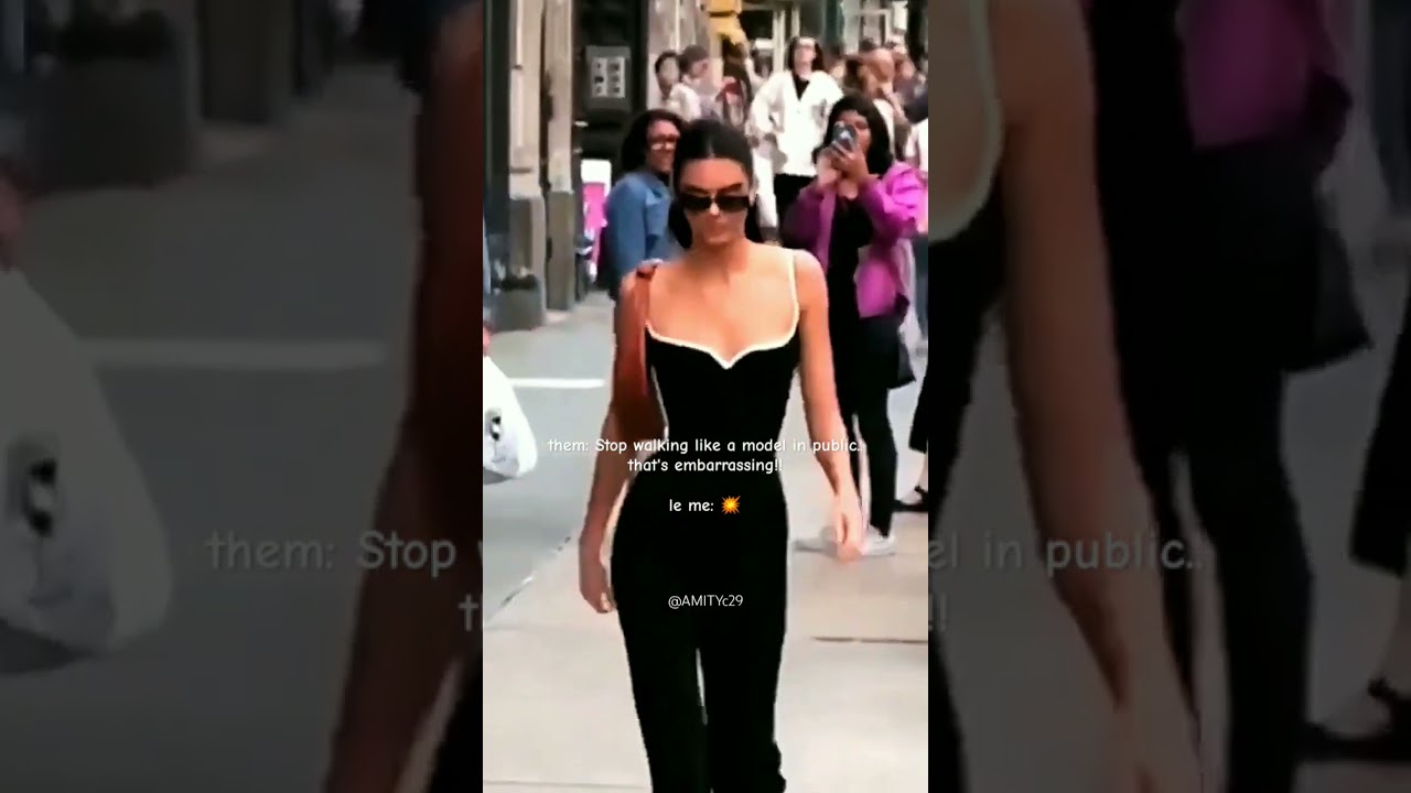 Walk like Kendall🤤 #kendalljenner  #tallgirlstyle #runwaymodel #streetstyle #trendingshort #foryou