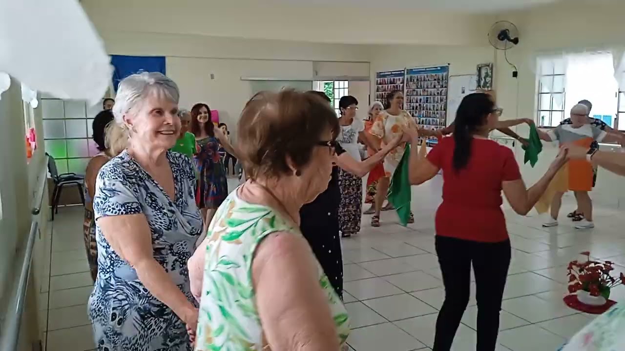 Jingle Bell - Clube Atividade de Ouro Branco 