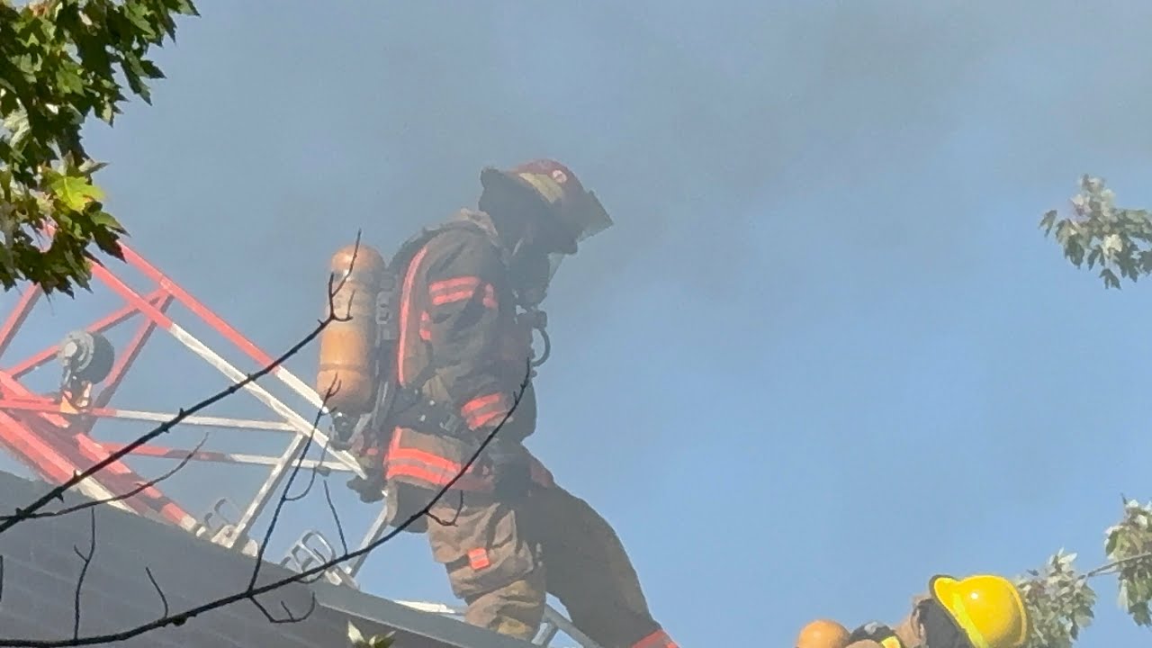 5TH ALARM FIRE IN MONTREAL WEST