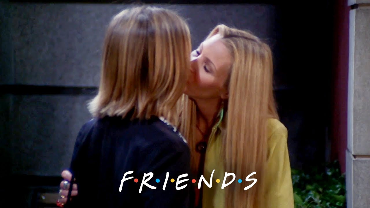 Phoebe Kisses Rachel | Friends