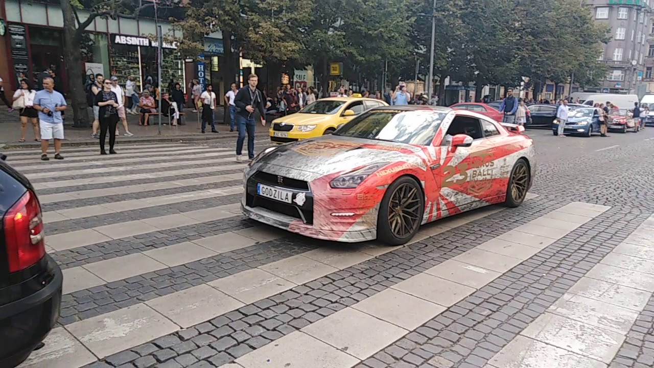 Nexus Rally nissan gt R