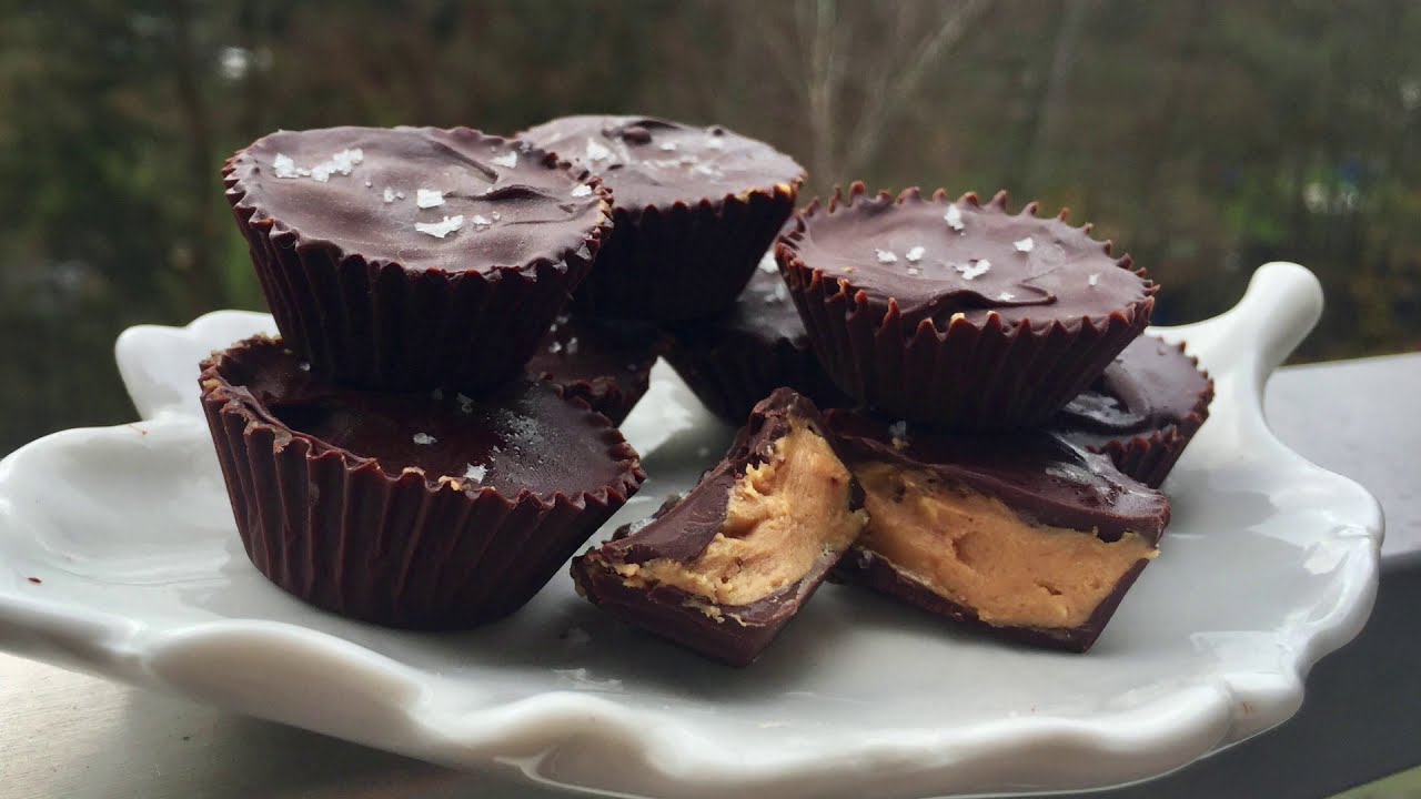 Cómo hacer BOMBONES de chocolate y mantequilla de mani fácil | 2 INGREDIENTES | Desitjable