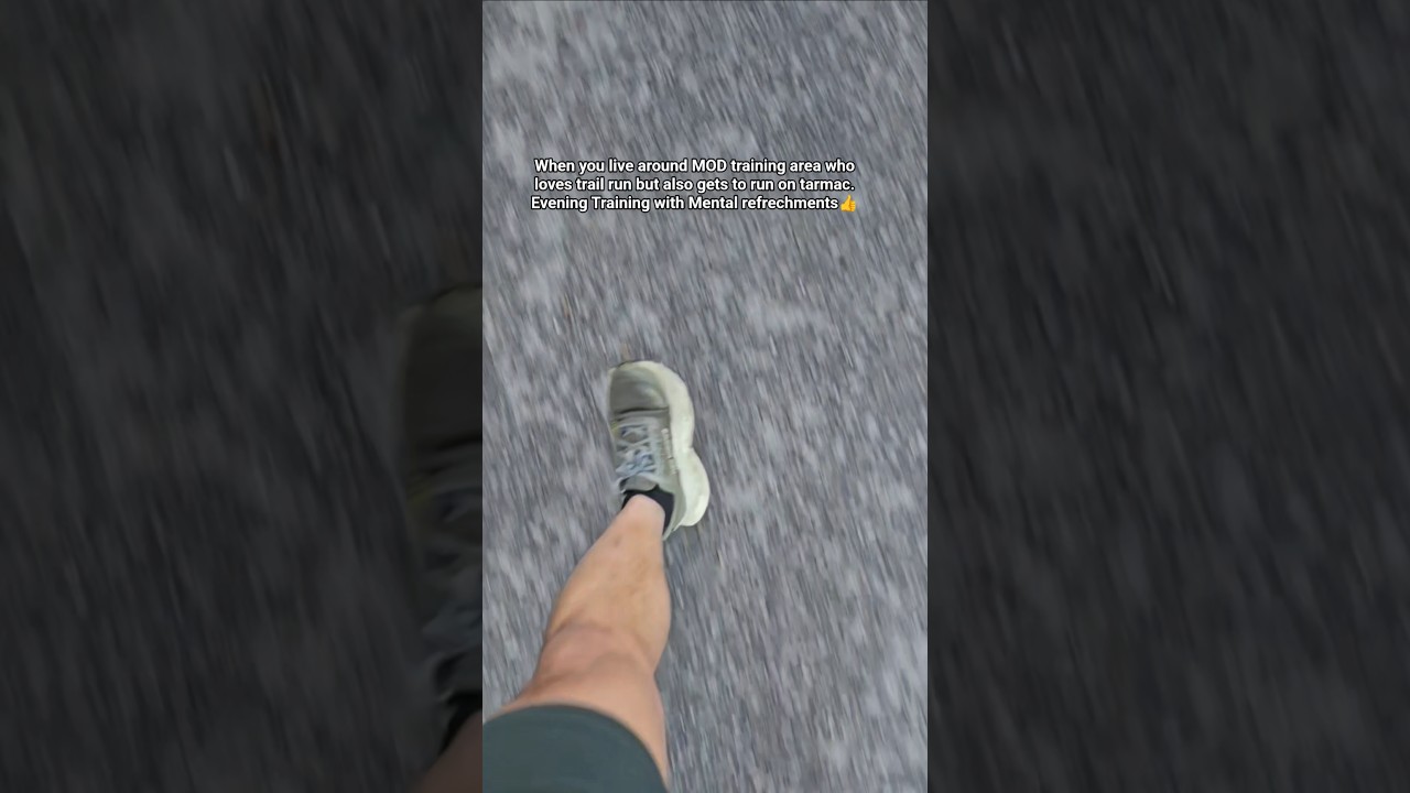 Tarmac plus views , Best combo for running. #trailrun #localtrails #eveningrun #roadrunning