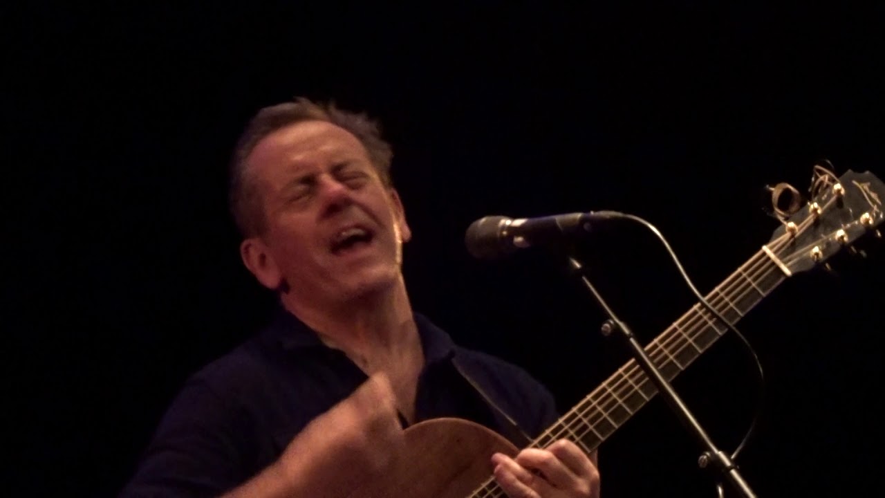 Luka Bloom - Exploring the blue @Handelsbeurs Gent
