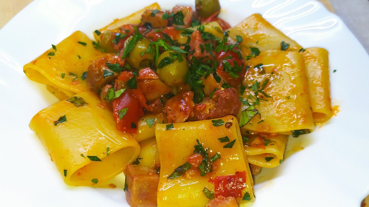 Pasta con Tonno fresco e pomodorini