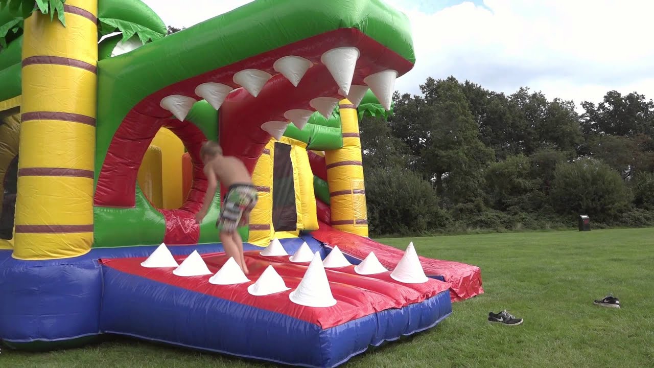 JB-Inflatables bouncy castle multiplay crocodile