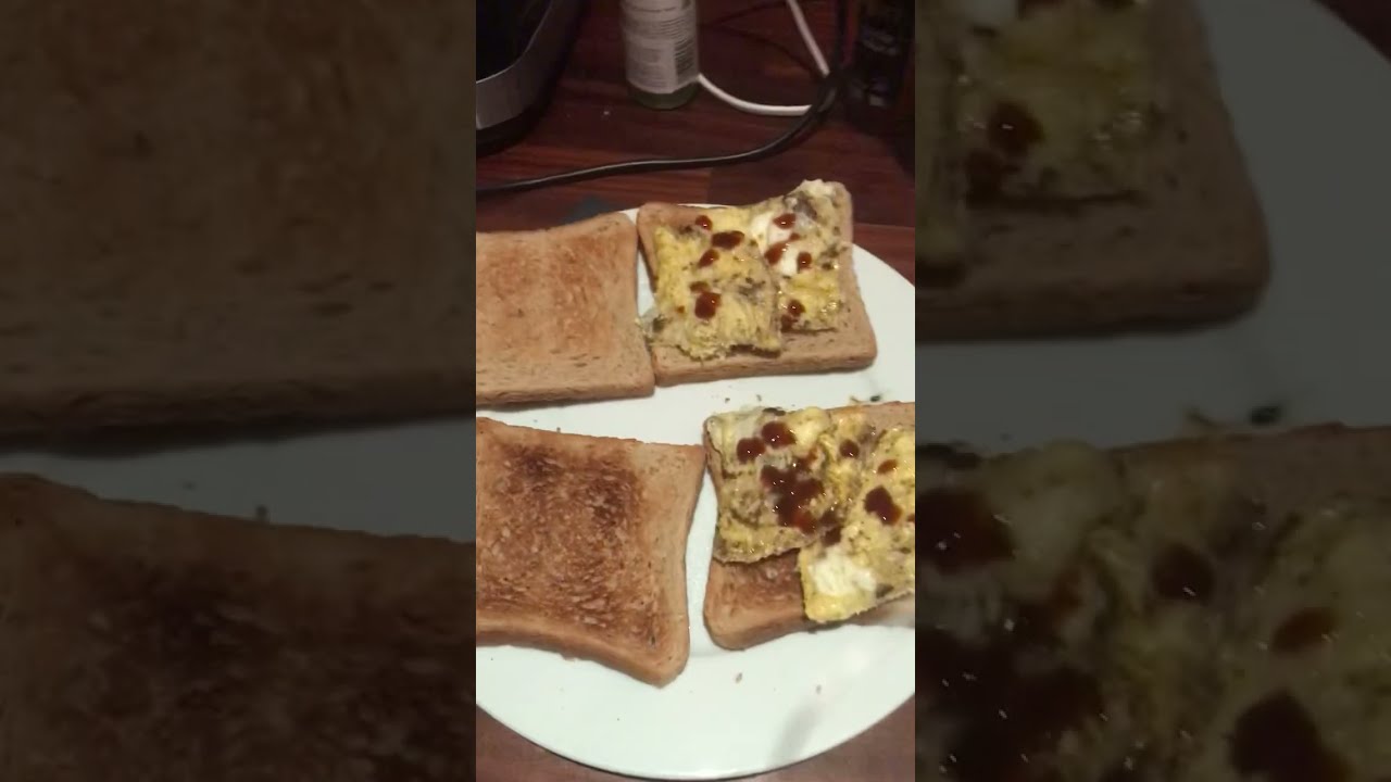 Microwave scrambled eggs