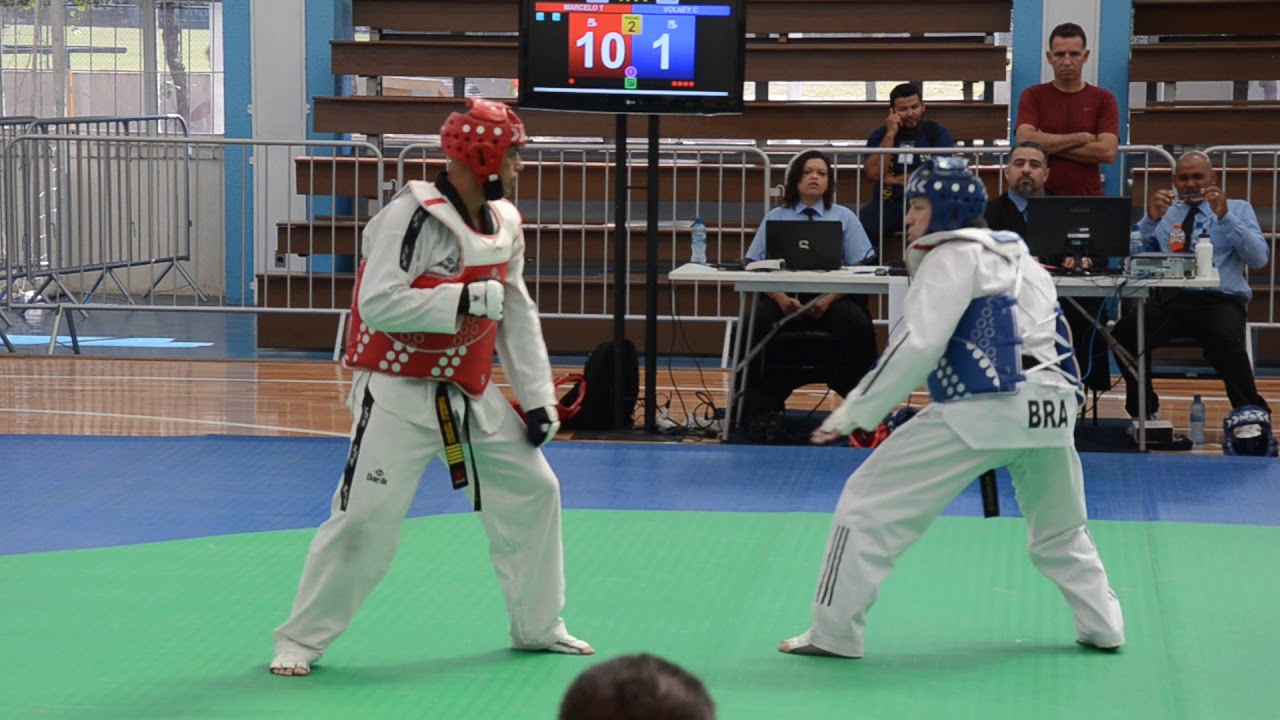 CAMPEONATO BRASILEIRO TKD MASTER 2017  - RJ  QUARTAS DE FINAL +80kg  PR X RO ROUND 2