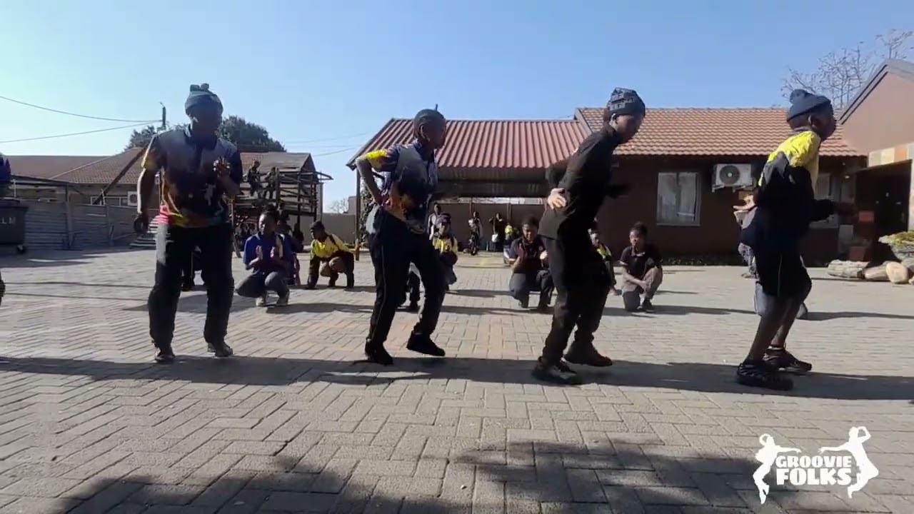Amapiano Dance Practice | Groovie Folks Kids Shutting Down the School 🔥