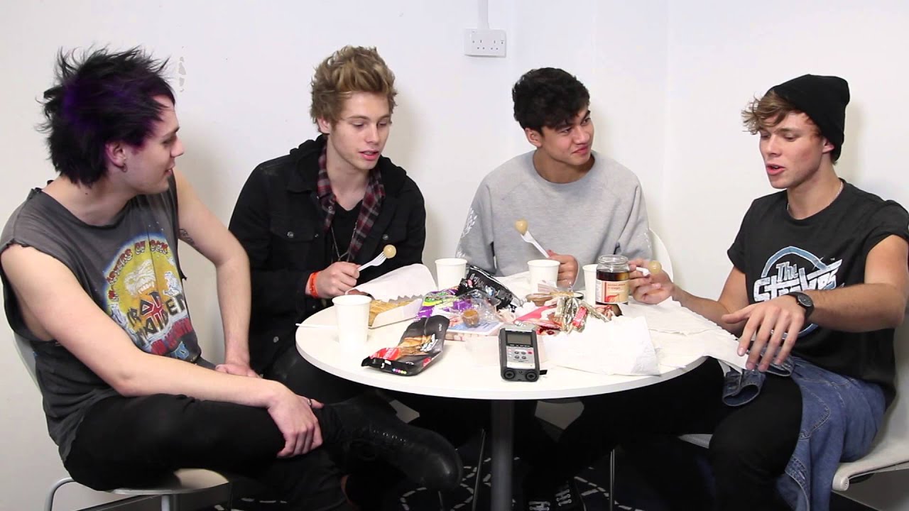5 Seconds of Summer eat Pickled Onions full version...it didn't go down well